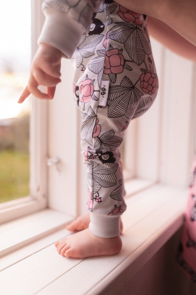 PAAPII DESIGN Lulla haalari Hilda, hiekka/vaaleanpunainen